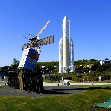 Kyriad Toulouse Aeroport Hotel 3*