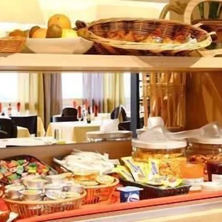 Hotel Kyriad Toulouse Aeroport Blagnac