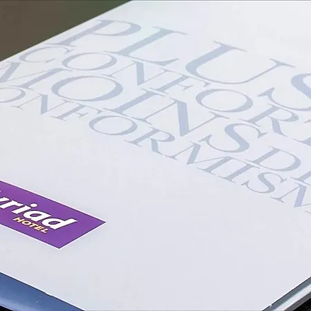 Hotel Kyriad Toulouse Aeroport 3*