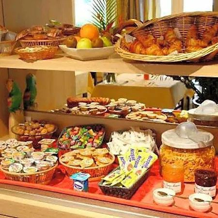 Kyriad Toulouse Aeroport Hotel